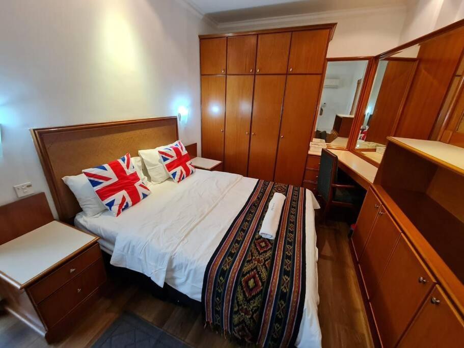 Lovely Waterfront Riverbank Suite With Pool A2 كوشنج المظهر الخارجي الصورة